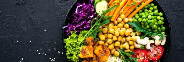 Gemüse Bowl / vegetarische Eiweißquellen 