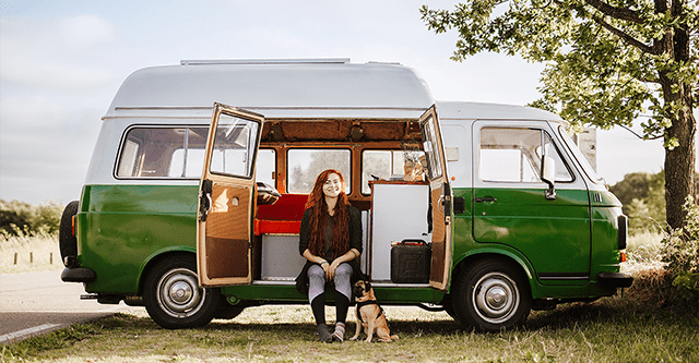 Paula Thomsen mit Camper - Gesunde Ernährung im Urlaub