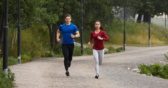 早く走るために避けるべき食べ物とは Polar Blog