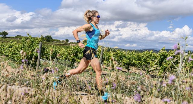 A woman running training. 