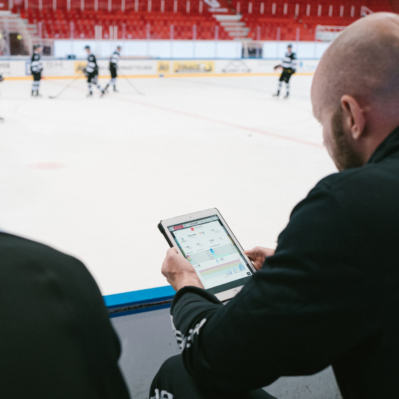 Polar Team - Indoor team sport athlete tracking system