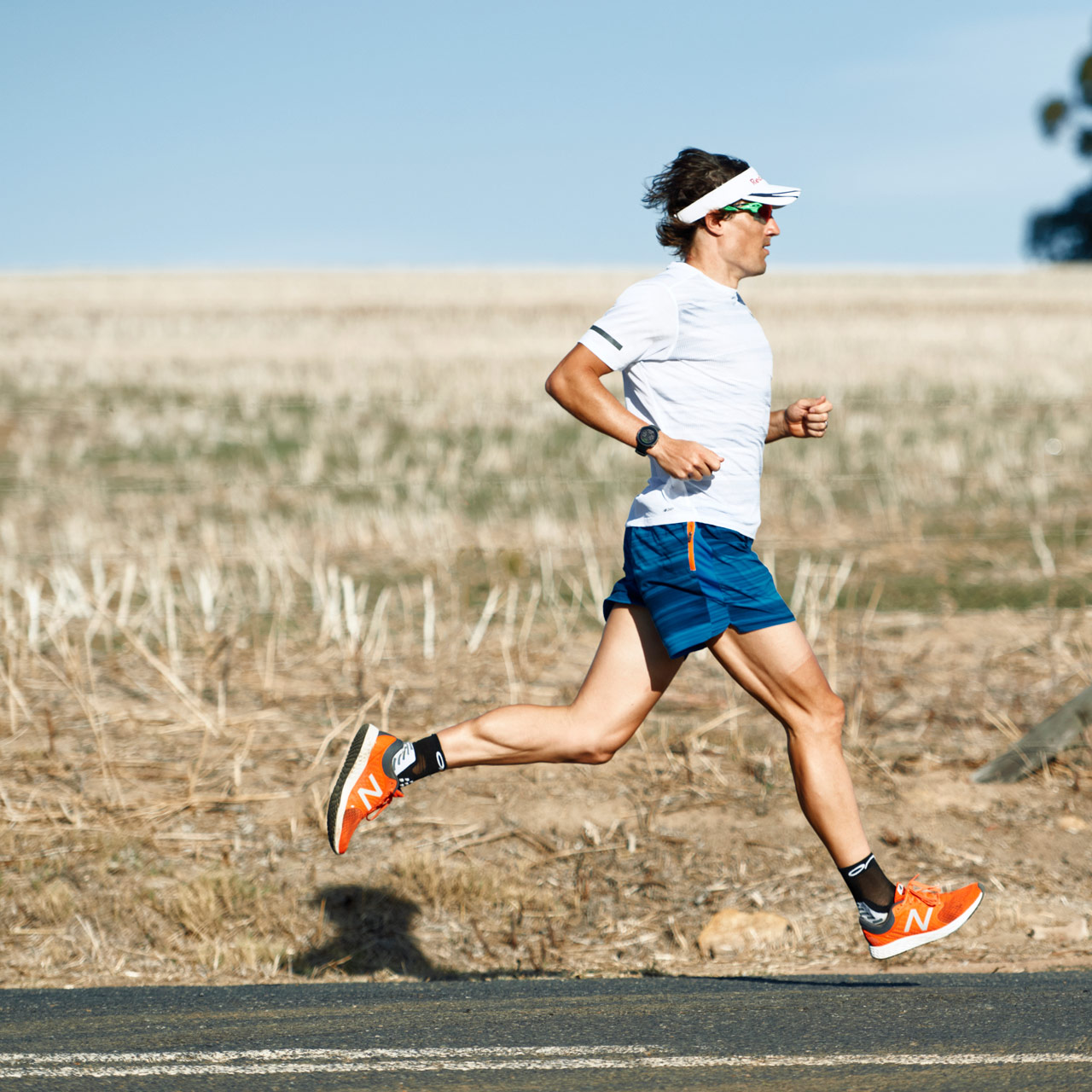 He can run faster. Бег. Спортсмены бегуны. Утренний бег. Спортсмен бег.